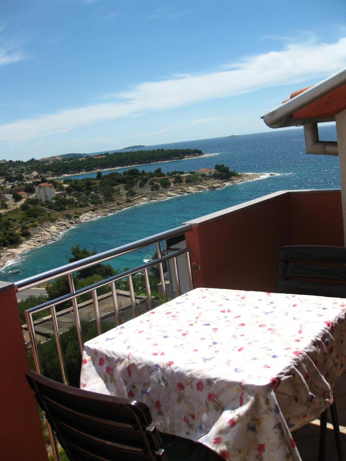 Apartments Martina Primošten Extérieur photo