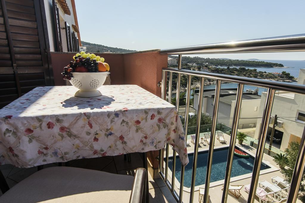 Apartments Martina Primošten Extérieur photo