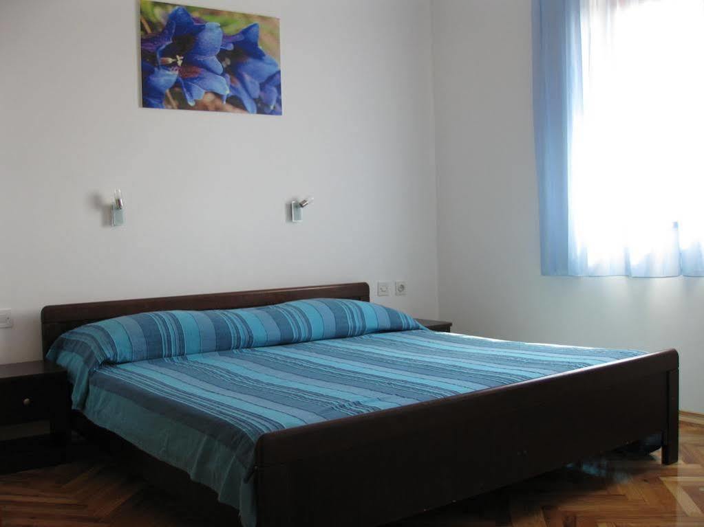 Apartments Martina Primošten Extérieur photo